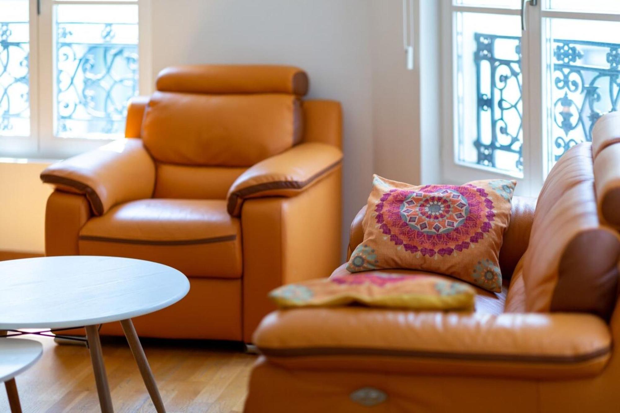 Appartement Carlos Au Pied Du Gros Horloge ! *